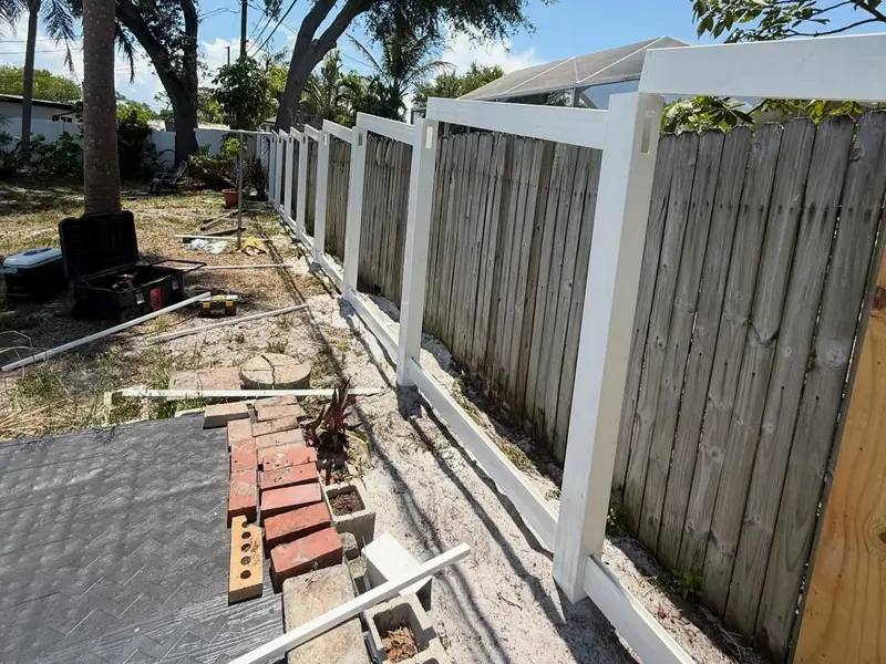 Fence repair job in Tampa, FL